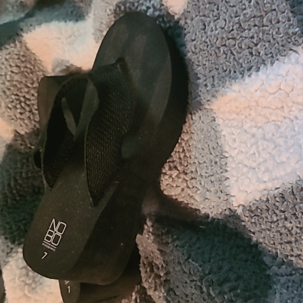 Woman's Sandles